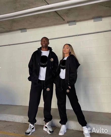 Спортивные костюмы парные