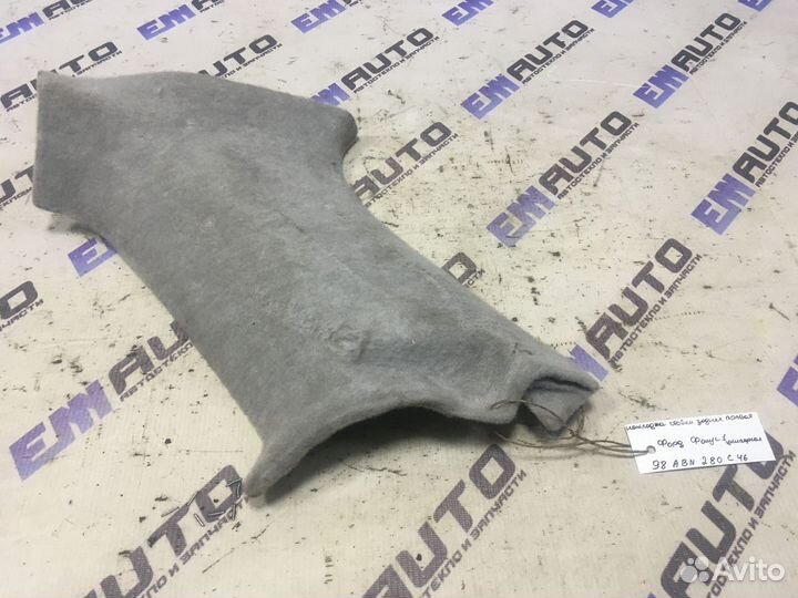 Накладка стойки задней правой Форд Фокус 1 универс