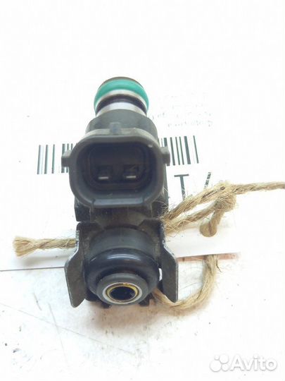 Форсунка Nissan Fuga GY50 VK45DE