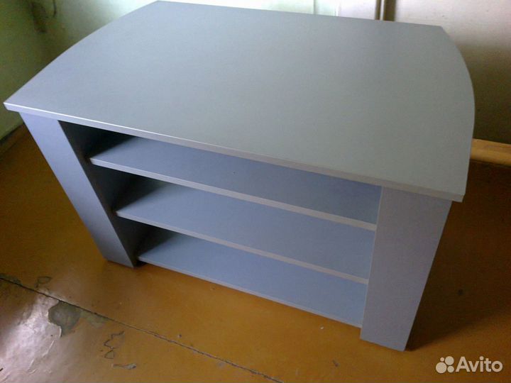 Тумба под телевизор