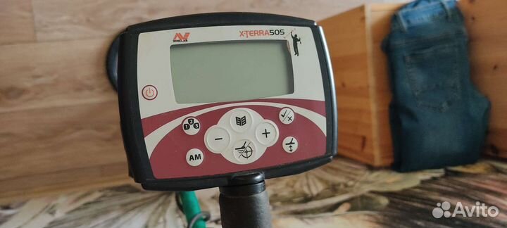 Продаётся металлоискатель х-терра 505