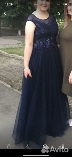 Вечернее платье