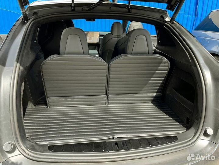 Коврик для Tesla
