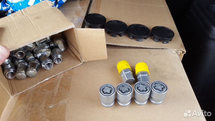 Диски R18; ET54; 7j; 67,1; 5x114,3. KIA (Korea)