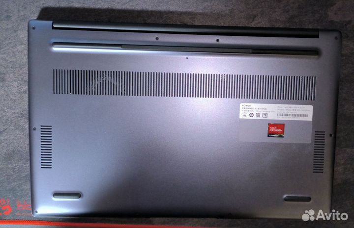 Honor MagicBook 15 R5/8/512 Gray