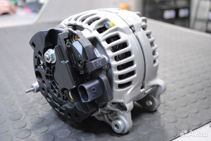 Генератор VW Golf 6, Caddy, Touran 1.6 TDi 140А