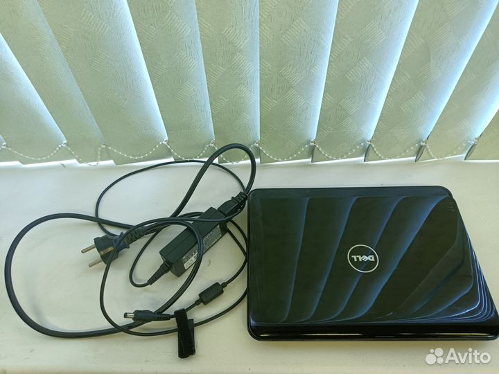 Нетбук Dell