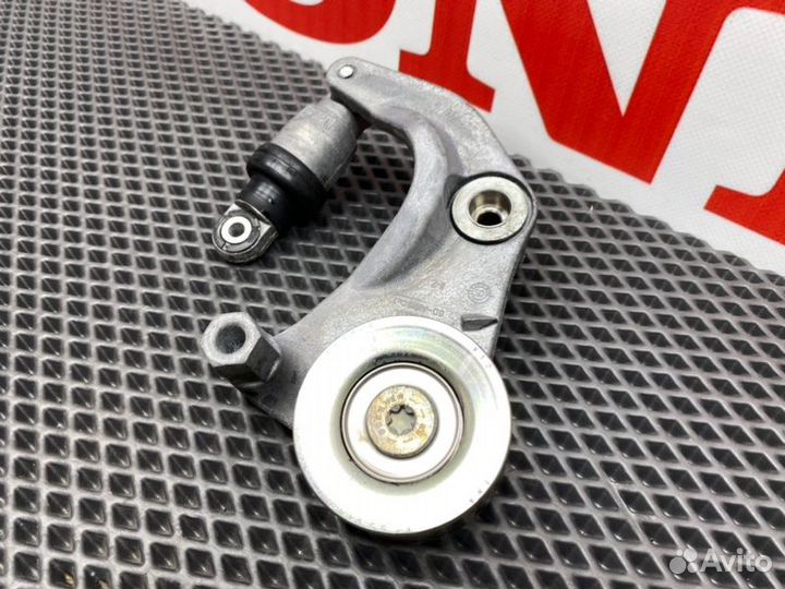 Натяжитель ремня генератора Honda Civic FD(4Д)