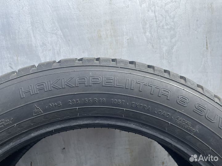 Nokian Tyres Hakkapeliitta 8 235/55 R19 и 255/50 R19