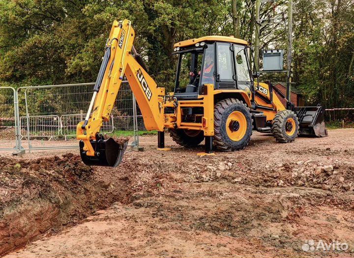 Бур, Экскаватор погрузчик jcb
