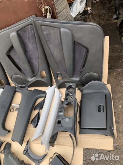 Mitsubishi outlander 1 cu детали салона