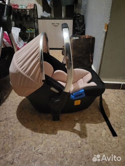 Прогулочная коляска бу 2в1,люлька до года