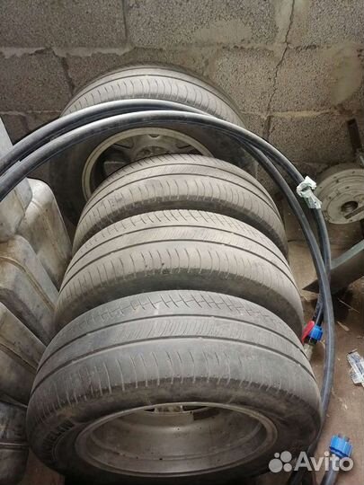 Michelin Energy MXV4 215/60 R16 99T