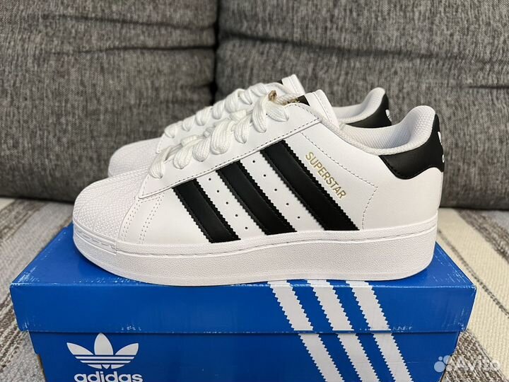 Adidas superstar