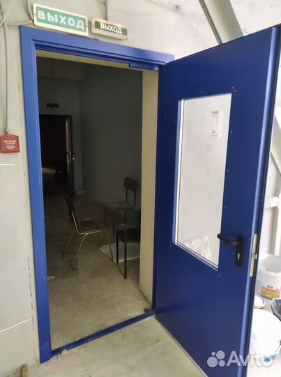 Противопожарные стальные двери