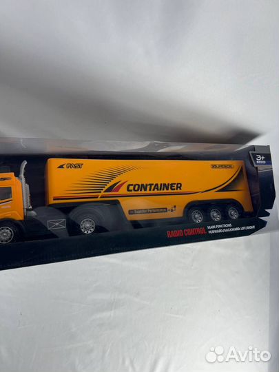 Фура на радиоуправлении