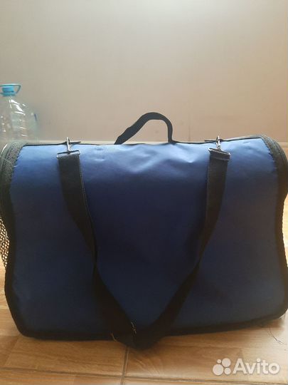 Лоток для кошек и переноска для кошки