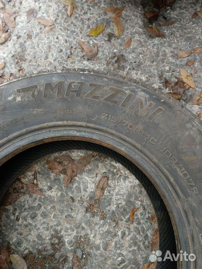 Mazzini Snowleopard Van 215/70 R15