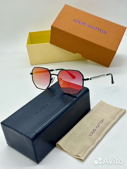Солнцезащитные очки louis vuitton