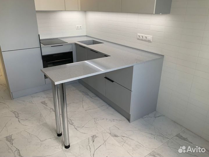 Столешница из кварцевого агломерата