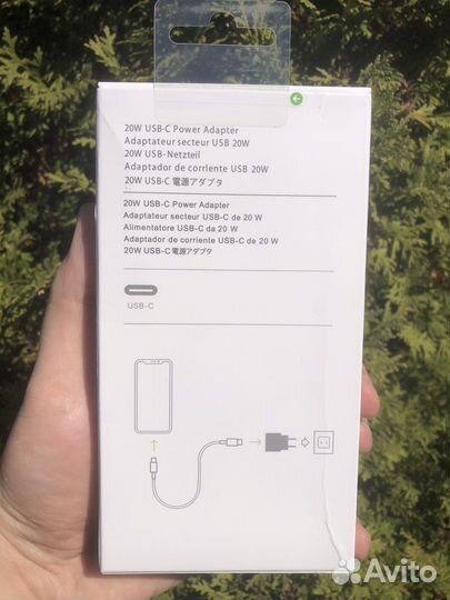 Зарядное устройство для iPhone 20 W+ провод