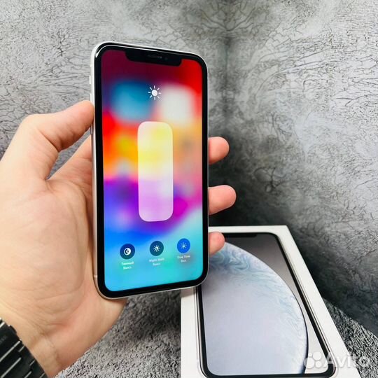 iPhone Xr, 128 ГБ