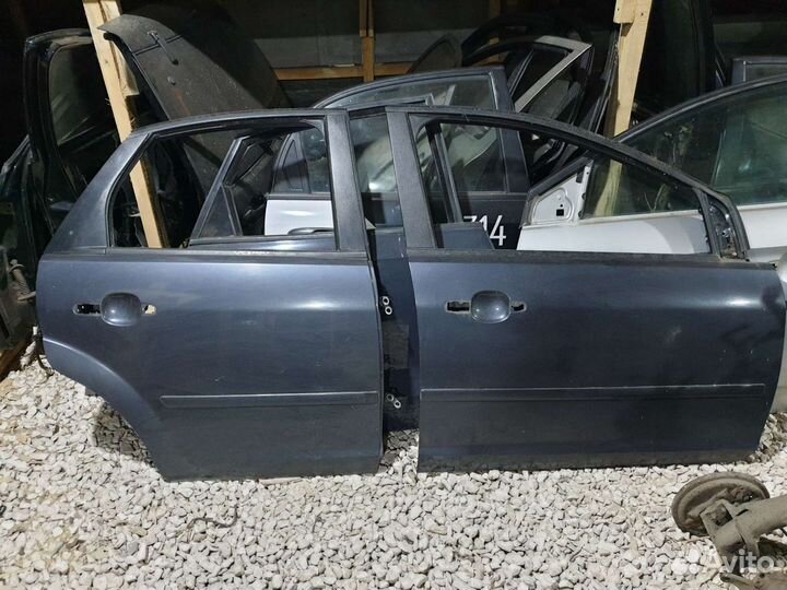 Дверь правая Фокус 2