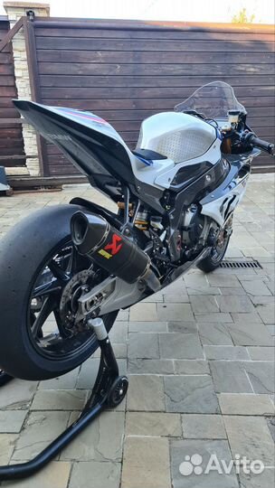 BMW HP4 Race