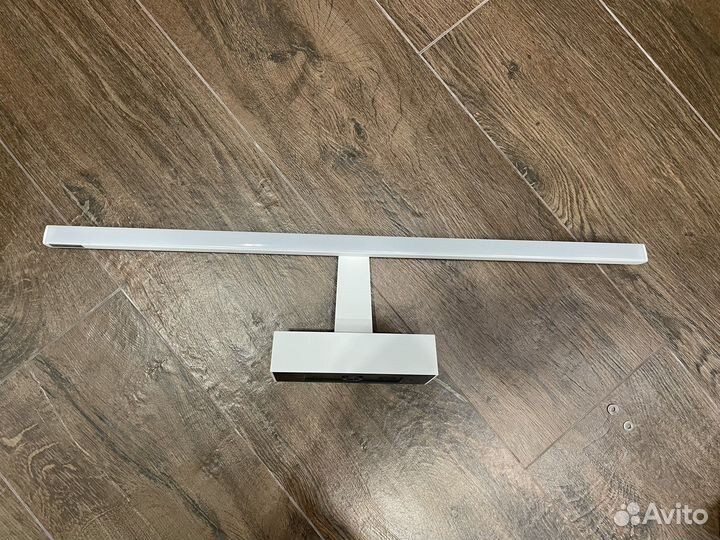 Настенный светодиодный светильник