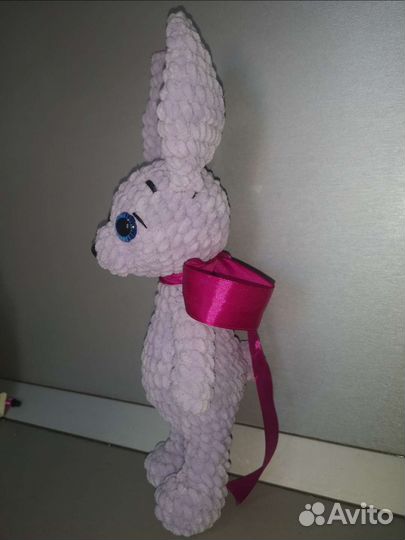 Вязаный заяц