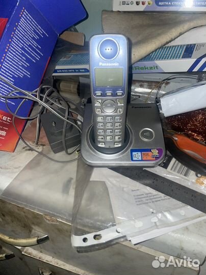 Стационарный телефон