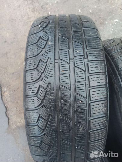 Pirelli Winter Sottozero 210 Serie II 215/50 R17