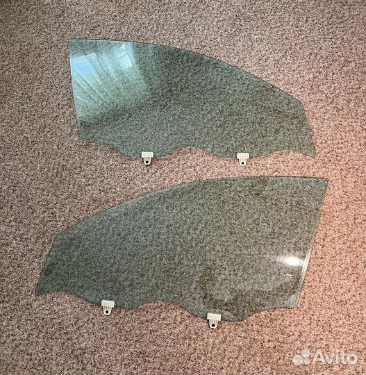 Боковые стекоа nissan teana j31