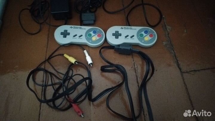 Игровая приставка nintendo super famicom