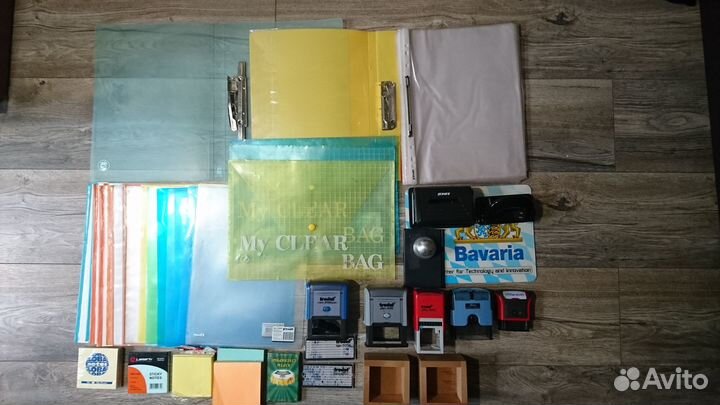 Канцелярские товары в ассортименте: