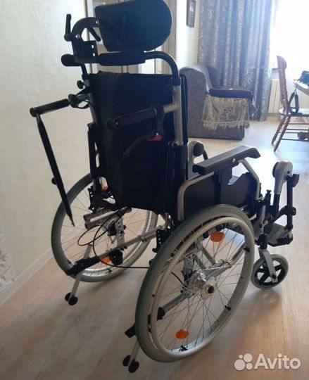 Коляска инвалидная новая Omega Luxe 400