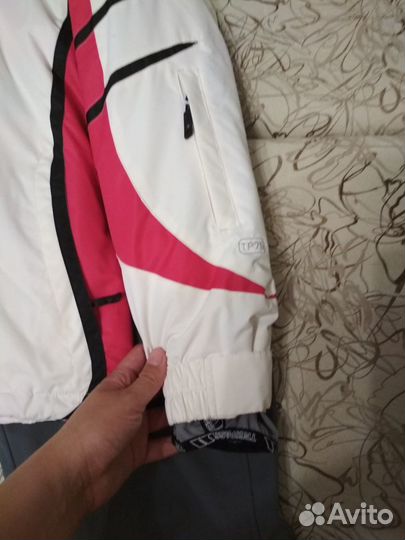 Костюм лыжный женский