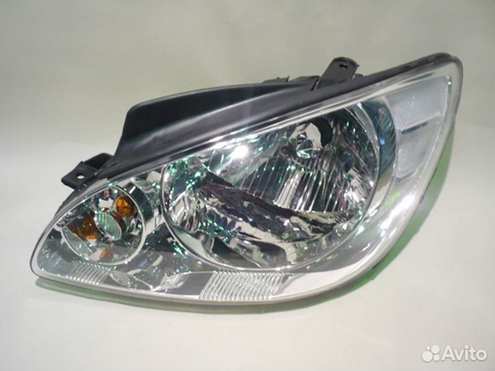 Фара передняя левая Хендай Гетц 2002 - 2012
