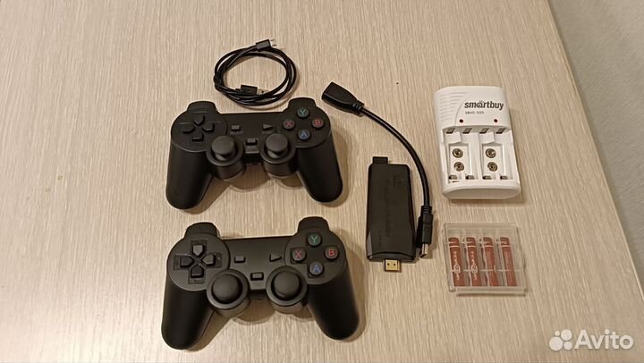 Портативная игровая приставка Game Stick Lite