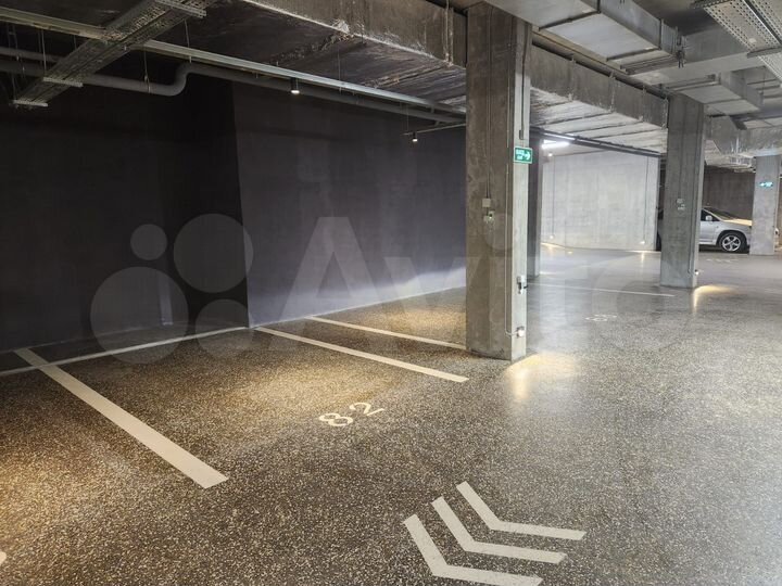 Машиноместо, 14 м²