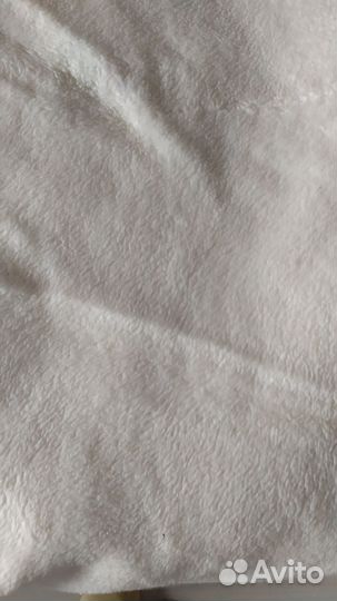 Плед, размер 160 на 220 см. Состояние хорошее