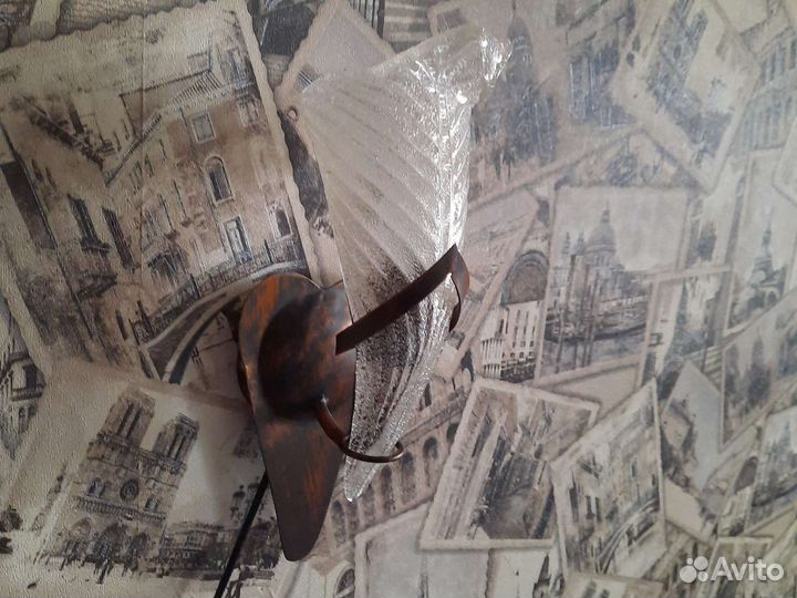 Настенный светильник бра