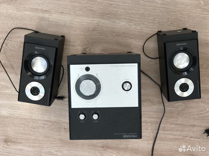 Колонки для компьютера с сабвуфером