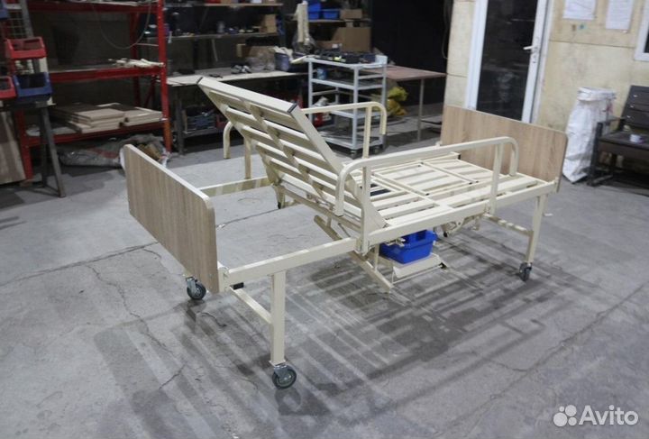 Кровать механическая дс-40 с туалетным устройством