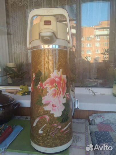 Термос 3 л китайский с помпой