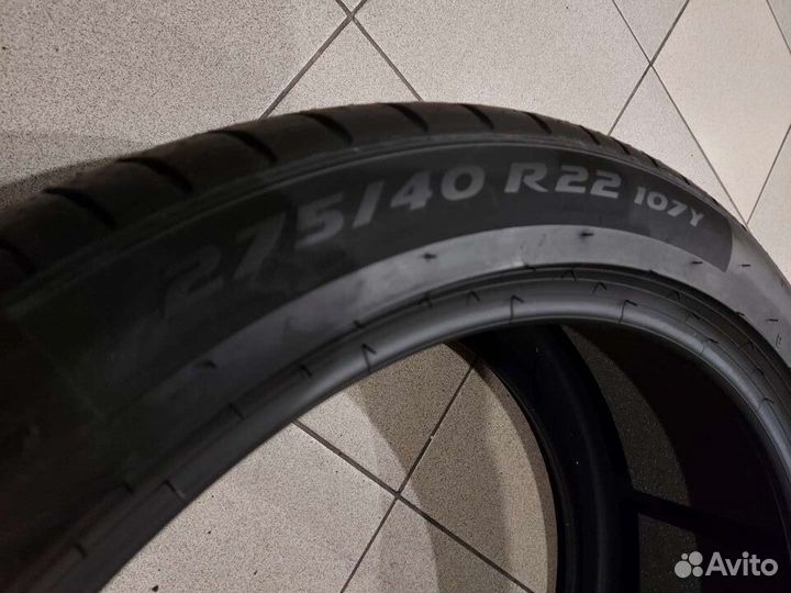 Pirelli P Zero 275/40 R22 107Y