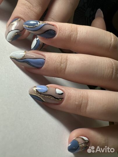 Маникюр и педикюр