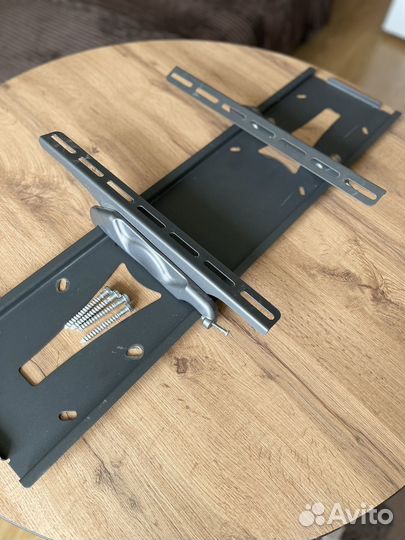 Крепление для телевизора на стену