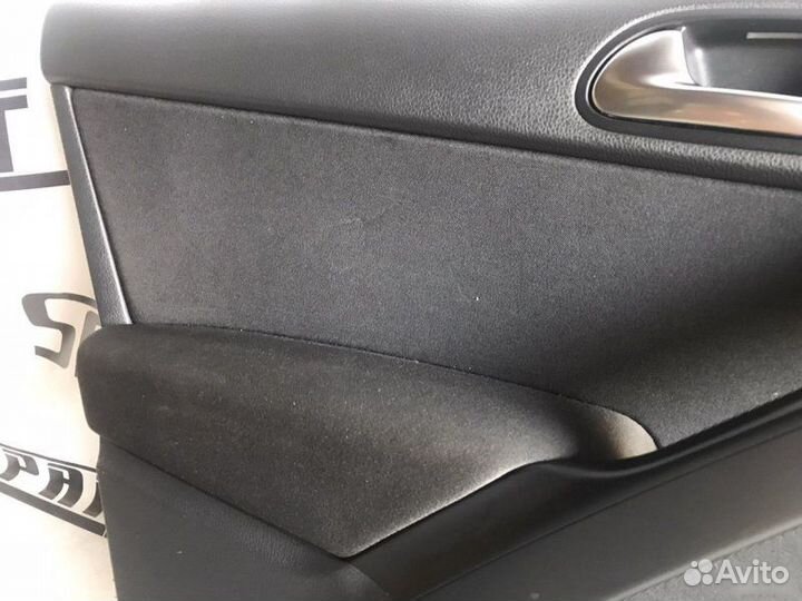 Обшивки дверей Volkswagen Tiguan