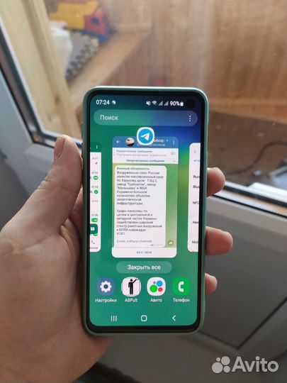 Samsung Galaxy S10e (Snapdragon 855), 6/128 ГБ